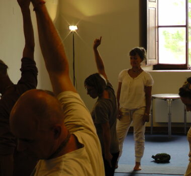 rsz_ok_learning_yoga_ratna